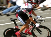 九游娱乐官方网站-当命运交错，马里绝杀巴萨的启示与莱万在英超争冠的统治力