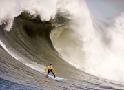 九游娱乐首页-赛道上的孤勇者，拉塞尔扛起全队，阿斯顿马丁险胜梅赛德斯