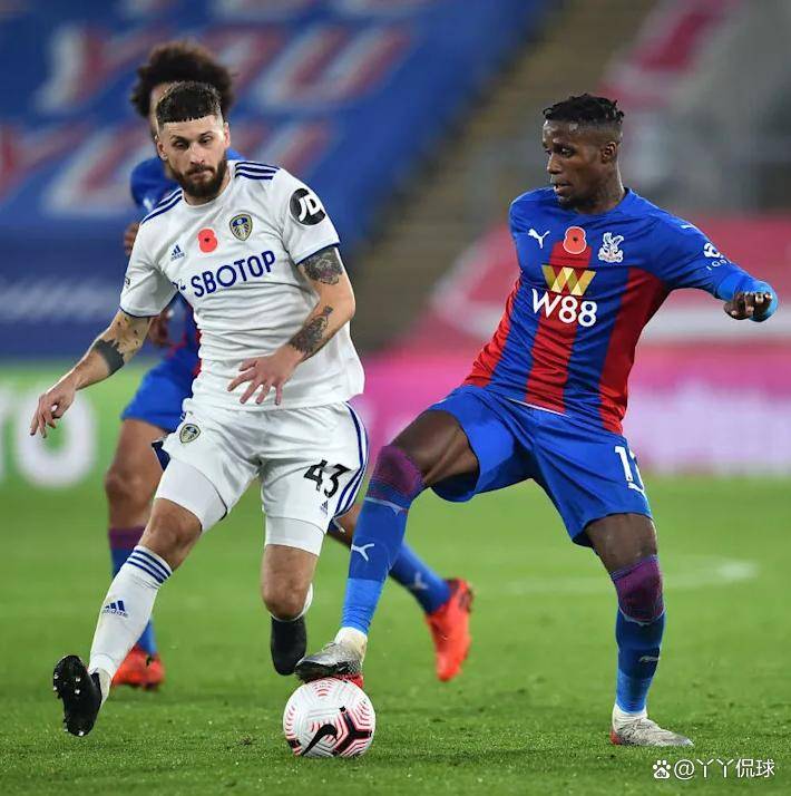 关于利兹联客场大胜水晶宫,继续保持不败纪录的信息 关于利兹联客场大胜水晶宫,继续保持不败纪录的信息