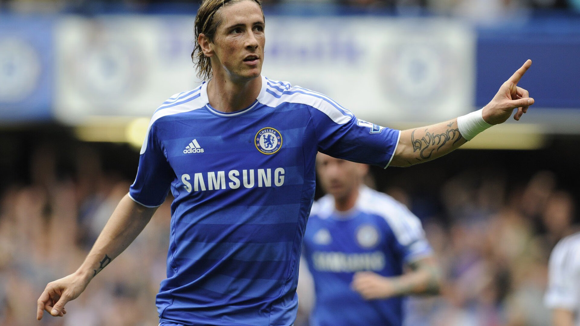 奥斯梅恩爆发,皇家社会冲垮新西兰,当足球的偶然性书写唯一性历史