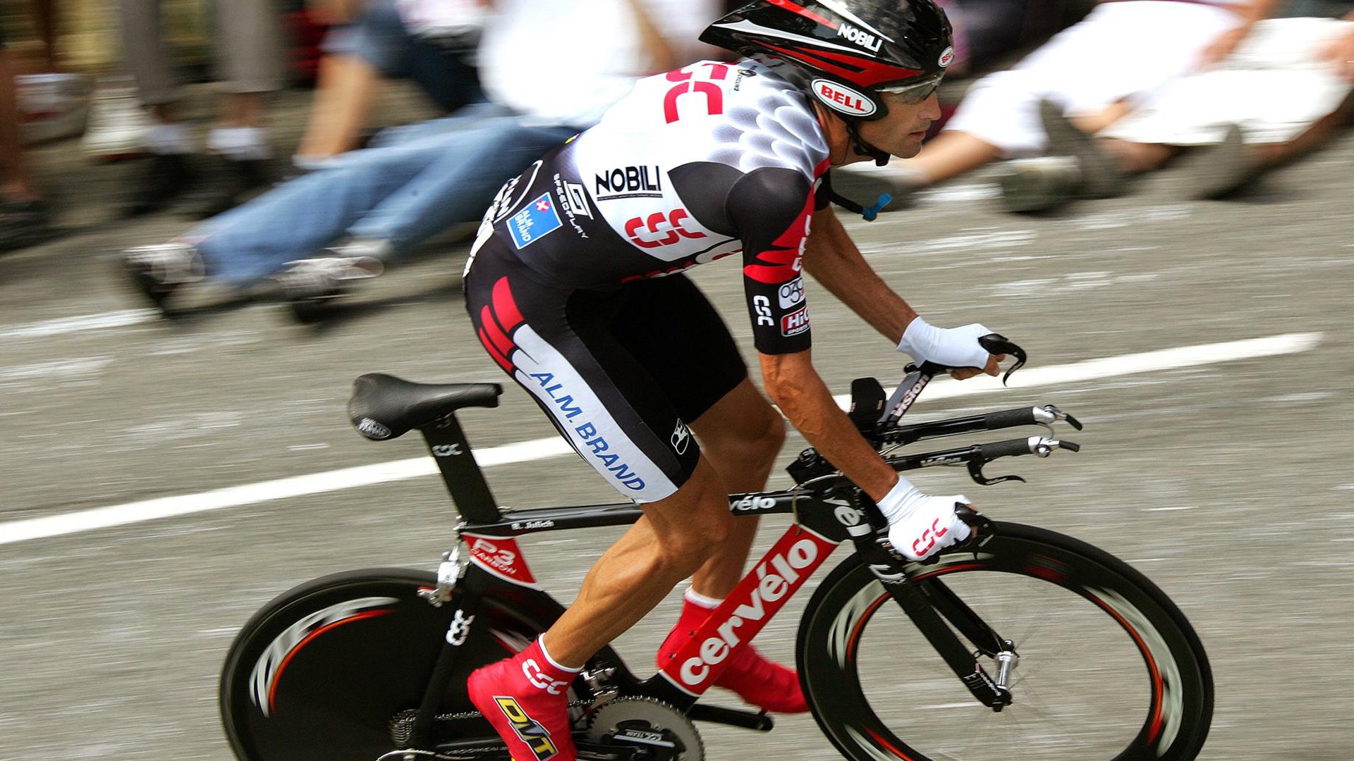 孤峰之上，桃田贤斗的唯一之战，与日本队的完美风暴